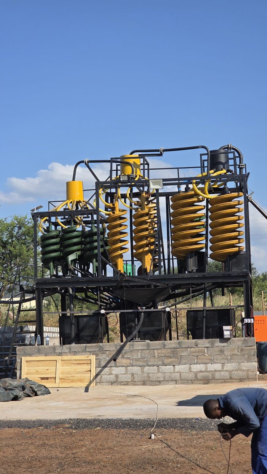 The spiral concentrator banks integrated into the fabricated steel support structure