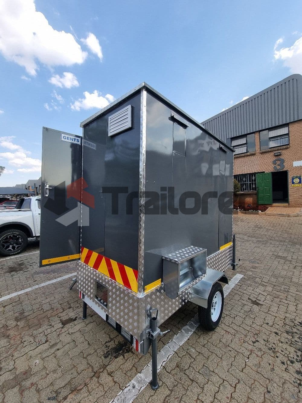 Chromadek two-stall VIP toilet trailer, exterior view 1