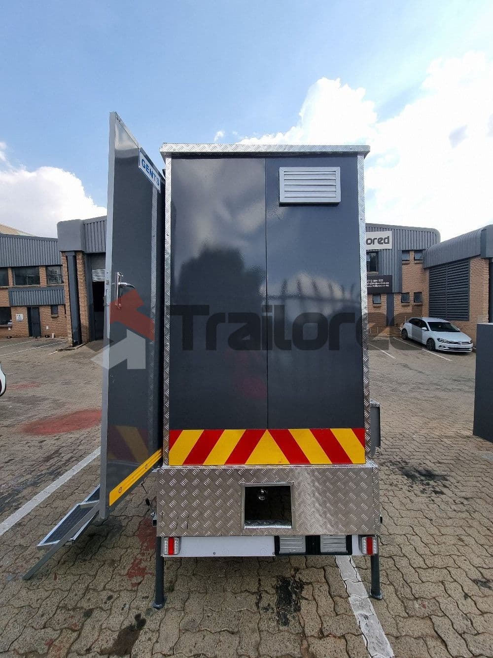 Chromadek two-stall VIP toilet trailer, exterior view 2