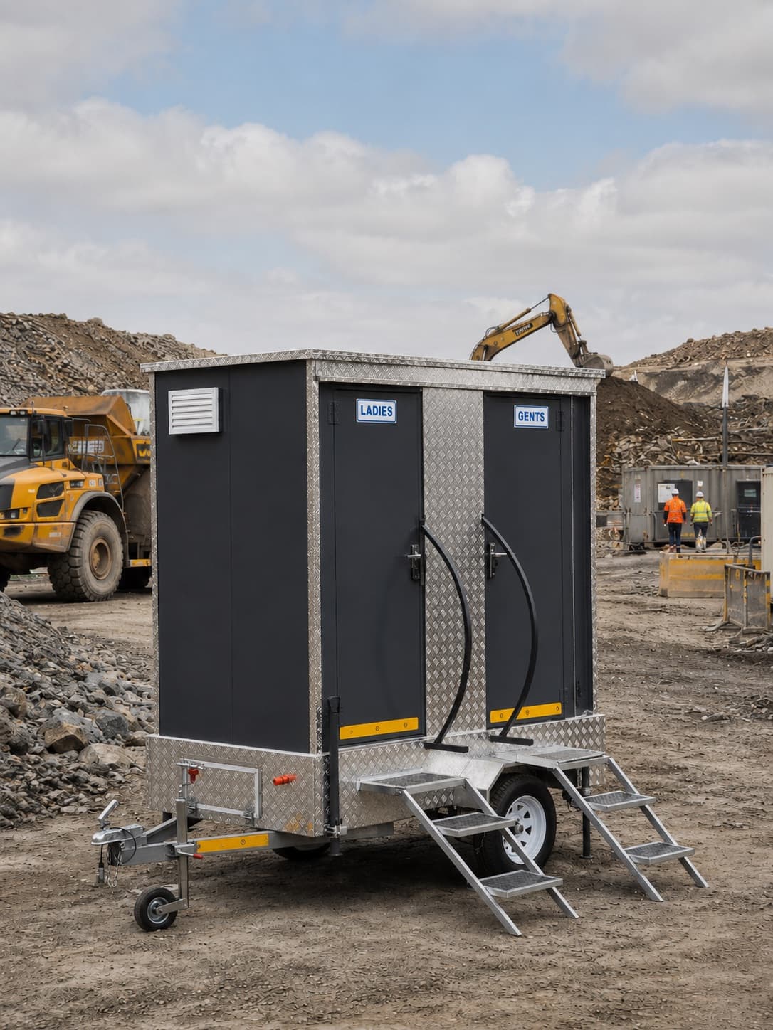 Trailored mobile site facilities for mining and construction operations
