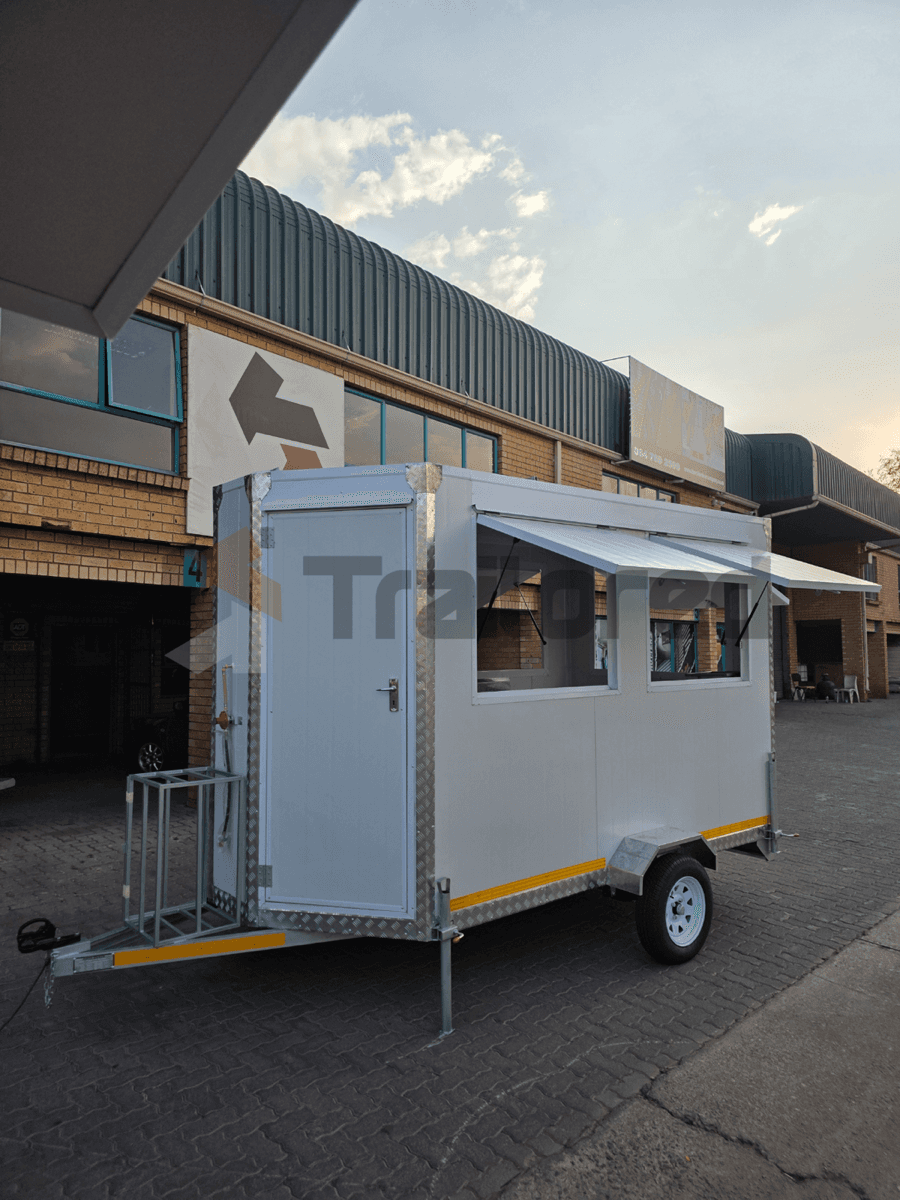 Kangala trailer exterior view